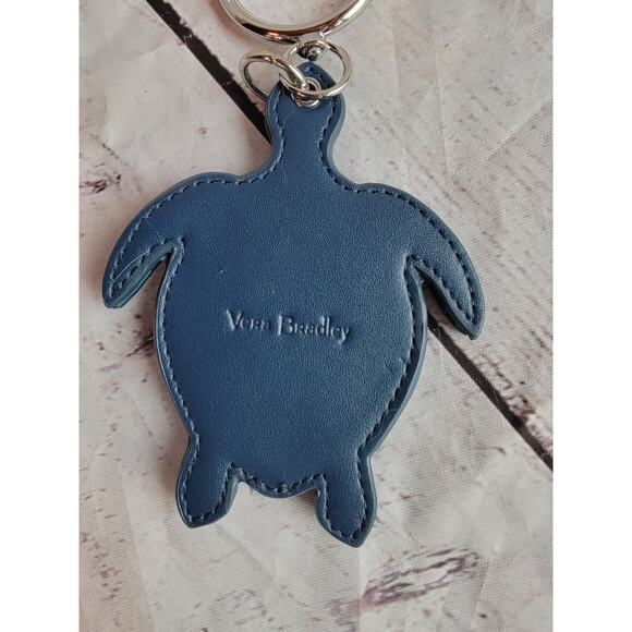 Vera Bradley Blue Island Medallion Turtle Bag Charm Keyring Mirror - Picture 4 of 7
